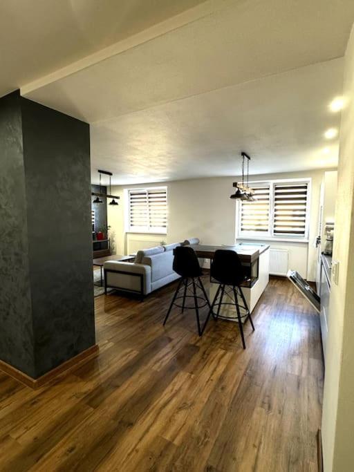 Modern Apartment In City Centre Banská Bystrica Exteriér fotografie